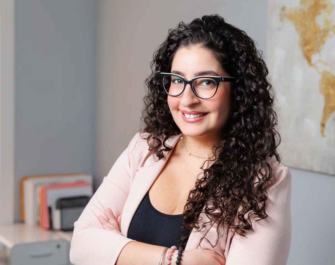 Neda Nozari